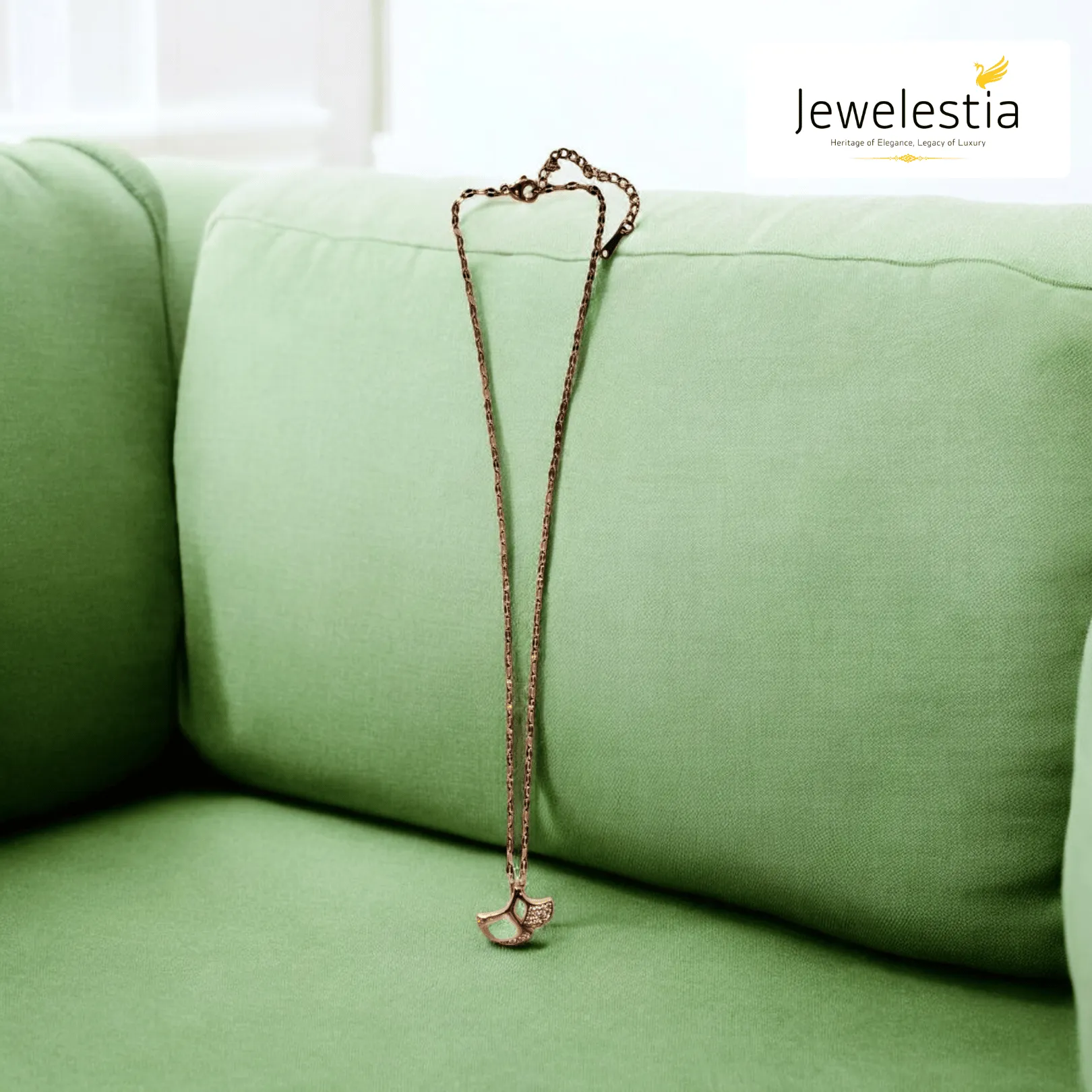 Jewelestia Rose Gold Shell Pendant Necklace