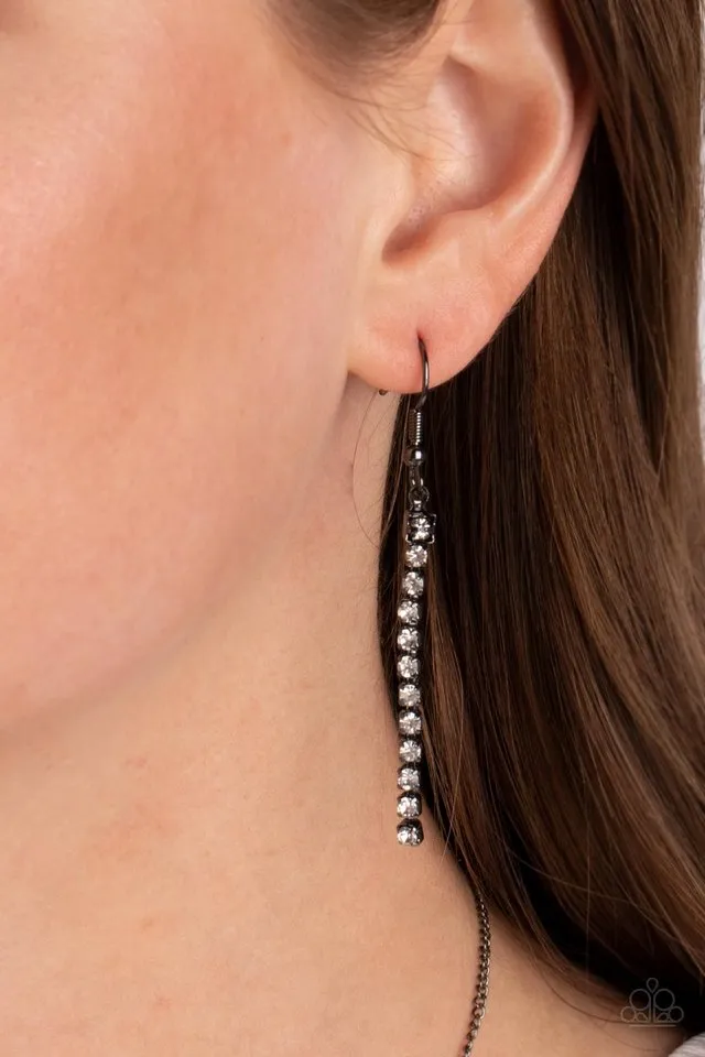 Paparazzi Necklace ~ Stellar Crescendo - Black