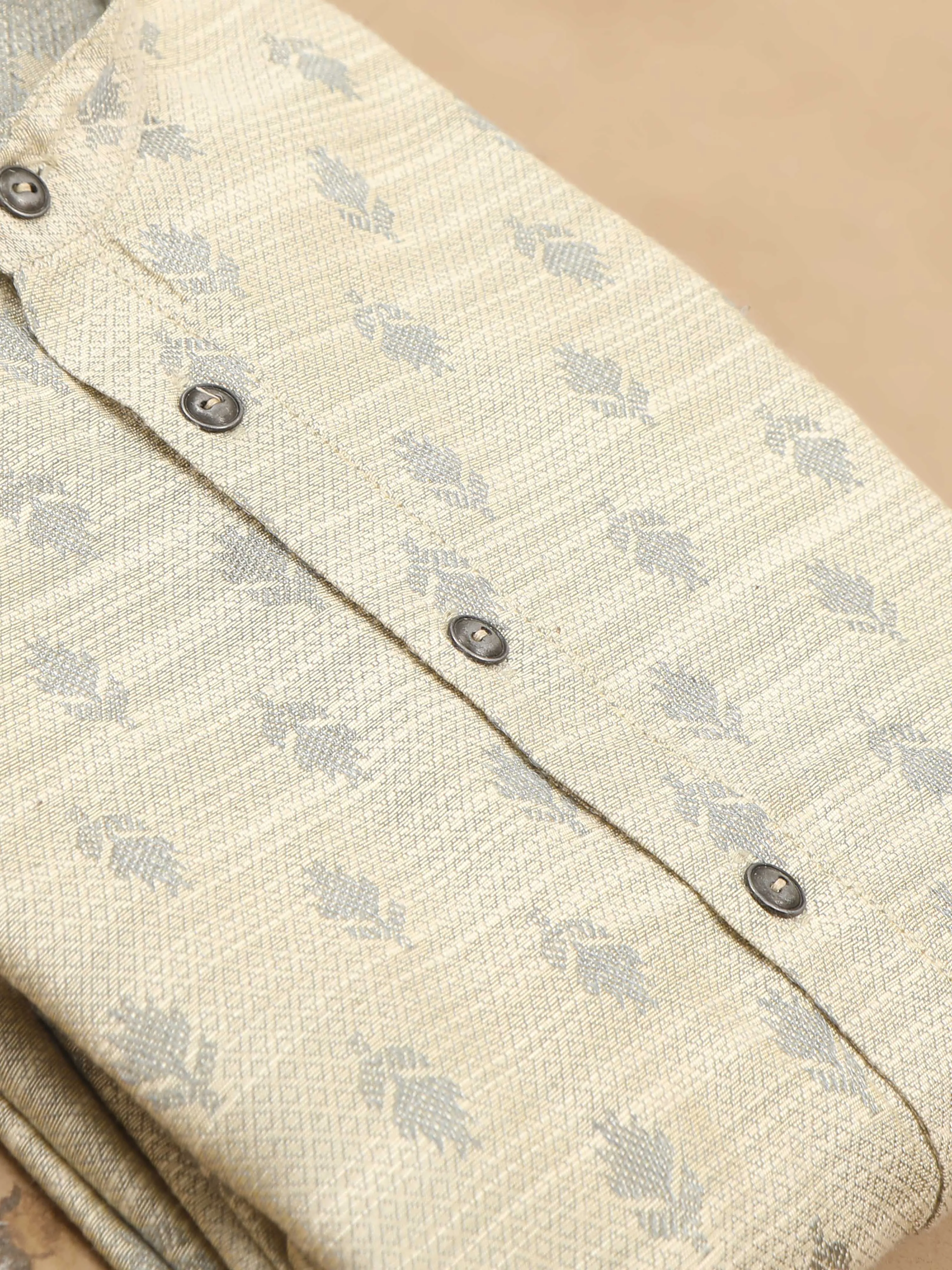 Silver Banarasi Leaf Buta Long Kurta
