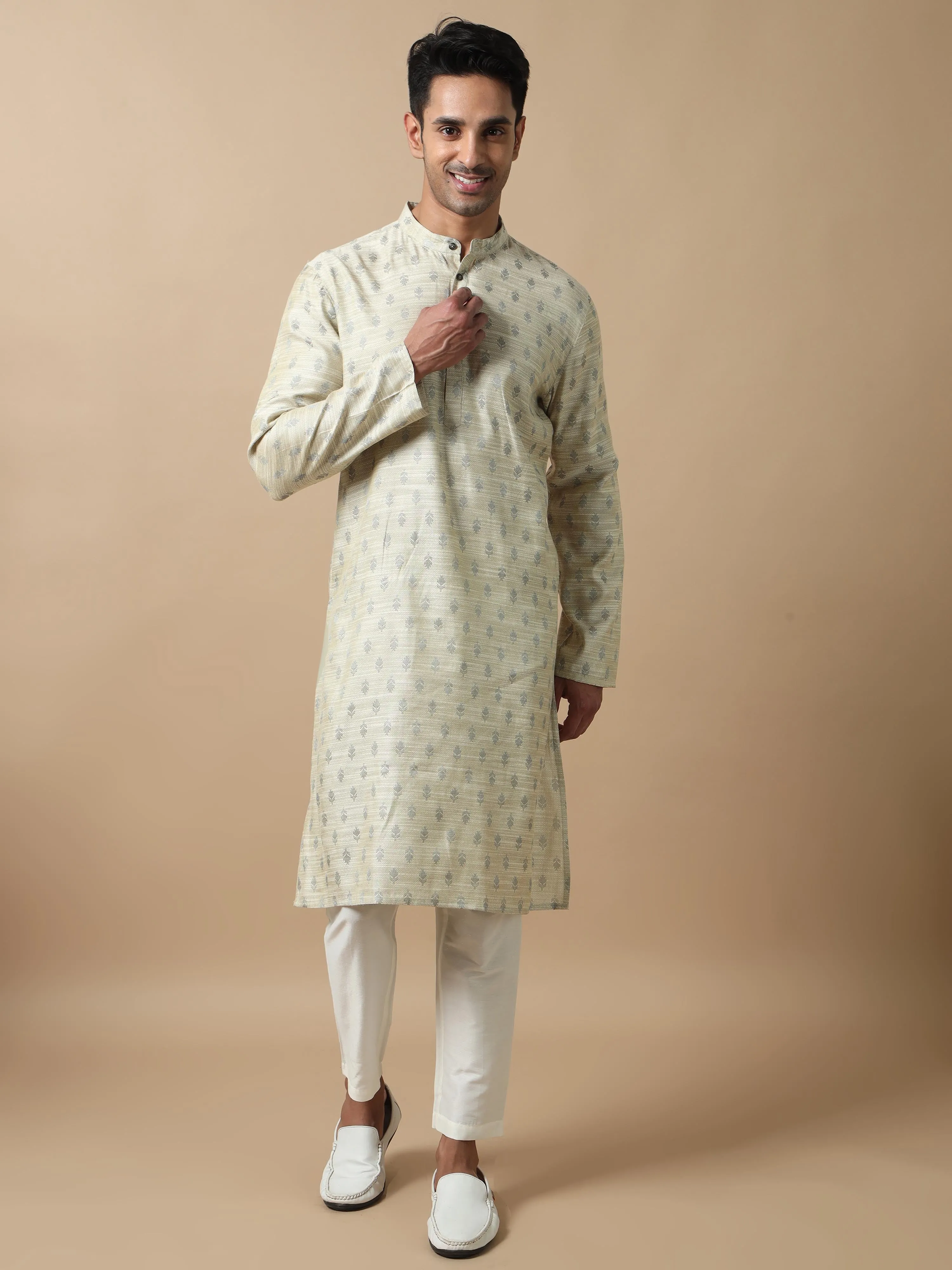 Silver Banarasi Leaf Buta Long Kurta